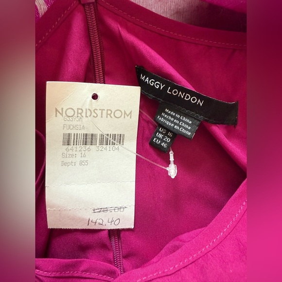 NWT Maggy London Women’s Fuschia Nila Chiffon Lace Bishop Sleeve Dress Size 16 - Picture 9 of 10